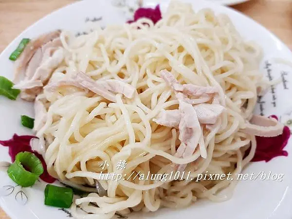 小祿ㄟ小食記 / 高雄鹽埕埔 / 愛上乾麵 / 傻瓜乾麵有三吃唷~