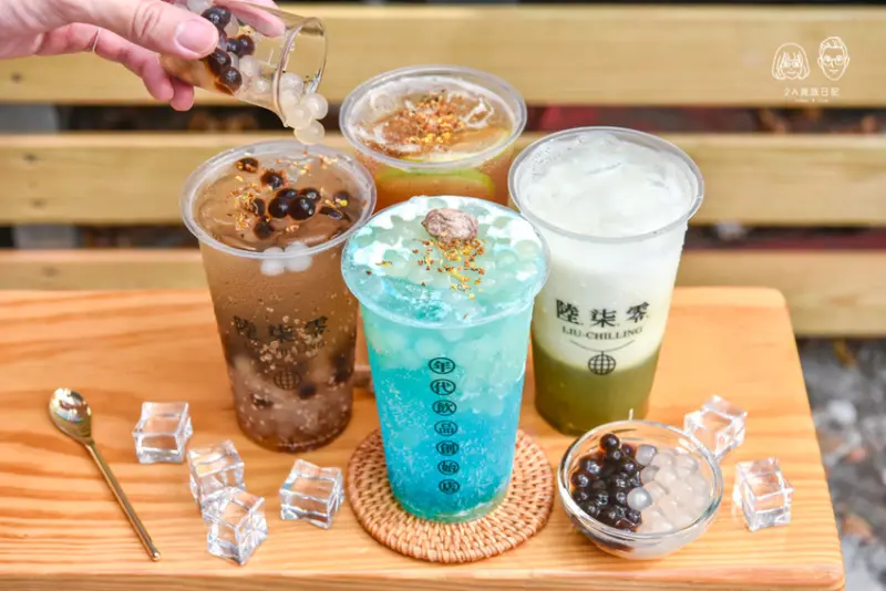 陸柒零年代飲品創始店：彰化鹿港鎮美食-天后宮前的文青復古手搖飲料店，推薦必喝梅婆婆的珠寶盒與桂花釀系列飲品！ – 2A食旅日記