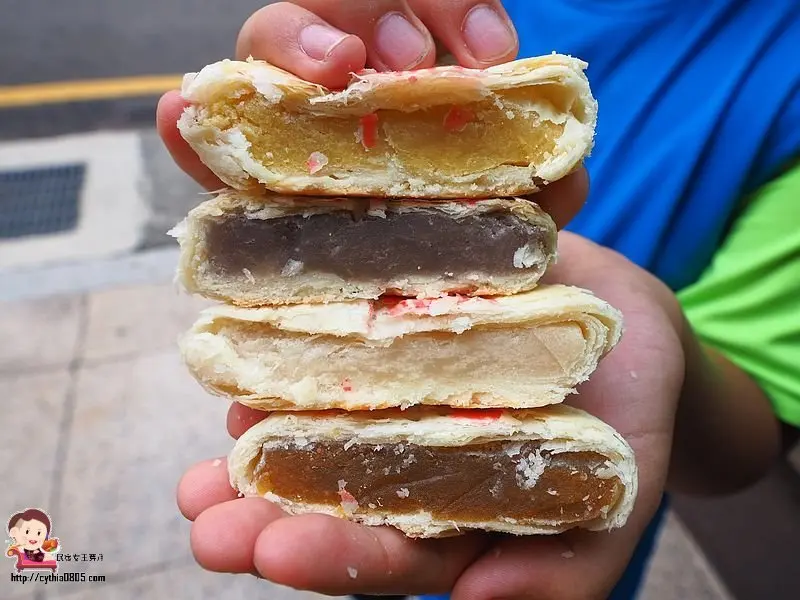 番薯市場裡面的傳統老餅舖，好吃的古早味餅通通都只要20元，傳承50年的老味道