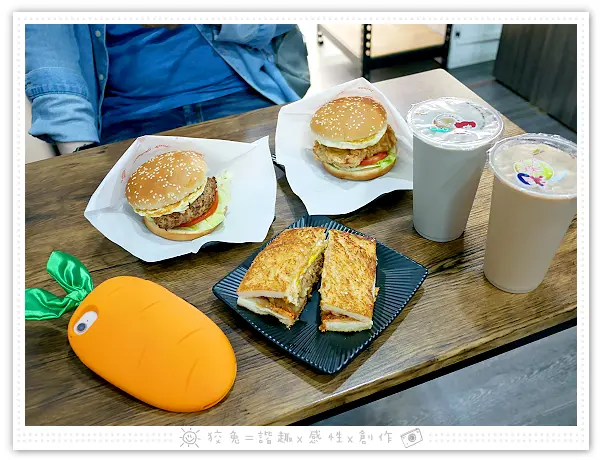 [台南食記] 玏食~善化早午餐推薦！手作漢堡排、經典豆乳雞排、花生肉鬆燒肉蛋焦糖吐司！也有義大利麵、燉飯、咖哩飯！