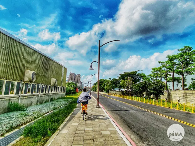 桃園一日遊：桃林鐵路路廊道騎乘單車、Ubike欣賞蓄光石藍眼淚步道、直奔台茂遊戲場
