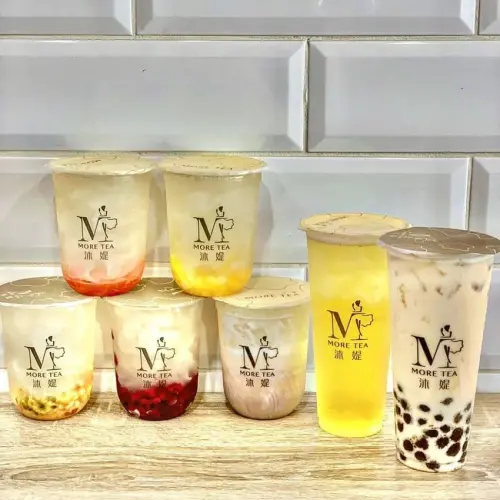 Taipei, Taiwan 沐媞茶飲果粒飲MoreTea/ 這家手搖飲超級酷😎主打的居然是#白凝露系列 ，也就是白木耳啦🤩原來飲料🥤也可以很養生🤔😝😝