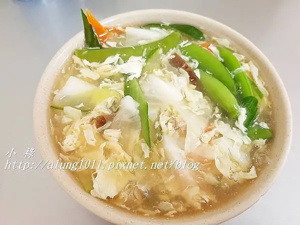 小祿ㄟ小食記 / 小李山西刀削麵 / 壽山公園牌樓斜對面 / 不想排隊要趁早唷~