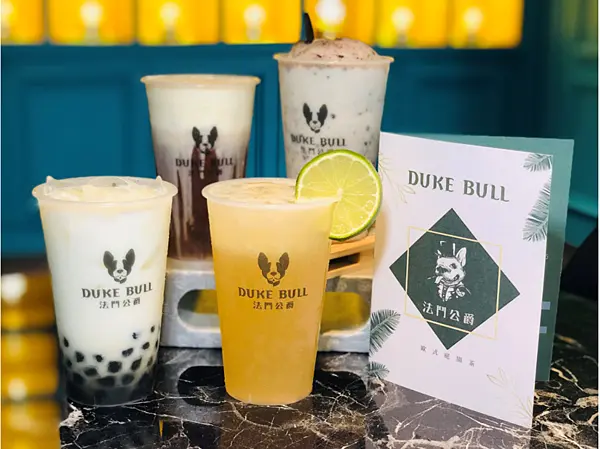 【台北美食￭內湖區】法鬥公爵Duke Bull￭歐式庭園茶 x 嚴選北海道函館直送3.7牛乳的招牌黑糖珍珠鮮奶，香醇滑順的滋味，愛奶之人必喝的美味！║  台北飲料推薦、內湖飲料推薦、內湖飲品