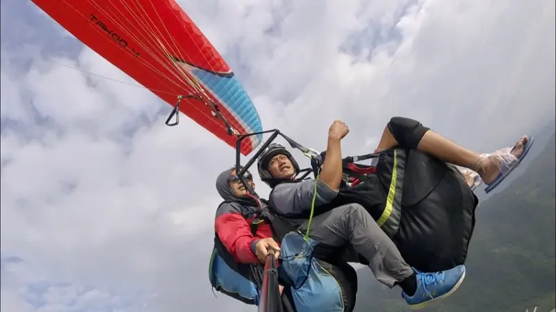 鹿野翱翔飛行傘體驗