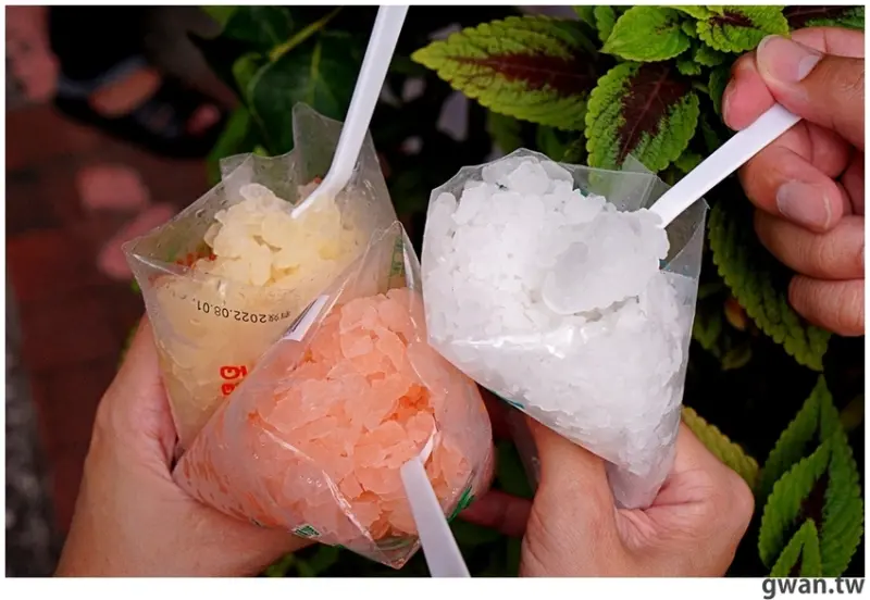 可以吃的小石頭，冰冰涼涼消暑古早味，一包只要20元！ 