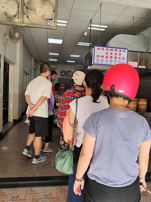 桃園八德-六福包子/東勇北路排隊早餐，晚來吃不到 - 潔絲蜜愛生活