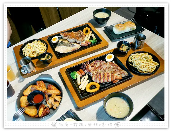 [台南食記] 拐彎抹角牛排館~平價精緻排餐！無限供應濃湯、飲料和冰淇淋！學生、當月壽星&同行親友享優惠！外帶折價10元！(台南小北店)