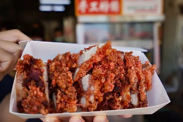 旗山紅糟肉 - 酥脆外皮、肥瘦適中，旗山老街必吃傳統美食