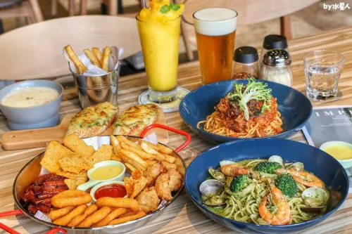 網美系平價義式餐廳新開幕！義大利麵、燉飯只要128元起，免收服務費，還附飲料請你喝