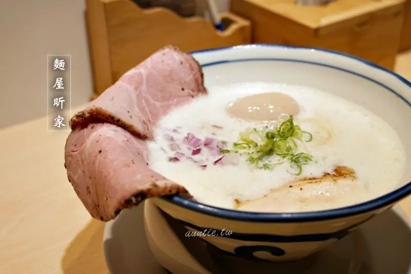 【台北】麵屋昕家 日式雞白湯 拉麵控必吃泡系拉麵 東湖排隊拉麵 - 水晶安蹄 不務正業過生活