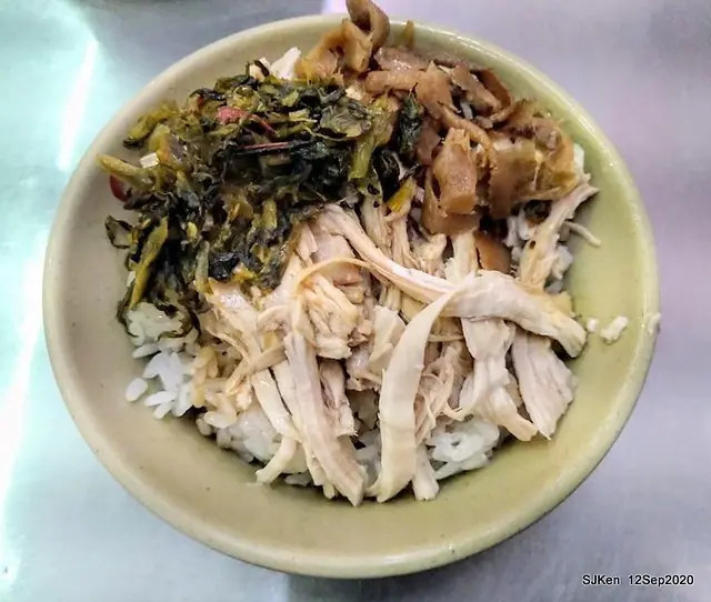 《桃園廟後阿泓雞肉飯》--- 清香不油獨門配菜「雞肉飯」，料滿紮實好吃「佛跳牆」!