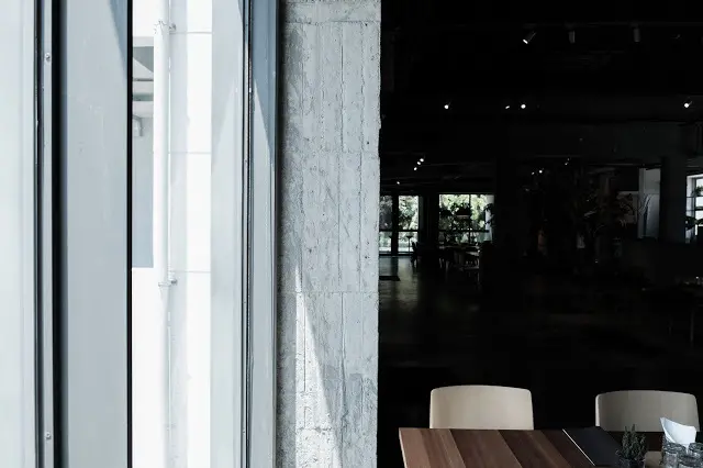 [秋，高雄] 輕快而優雅的吃一頓金馬餐 - ALIEN Café
