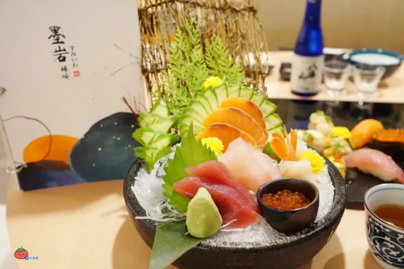 【台北東區日式料理鍋物】就在墨岩梅崎 挑戰生魚片壽司.麻辣鍋.清酒三願望一次大滿足！