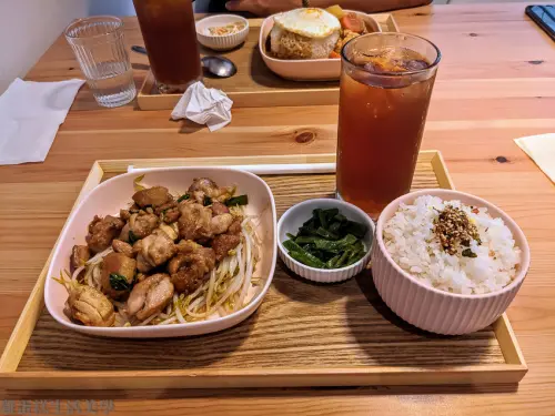 【新竹食記】竹北圈食舖，兒童寵物友善不失質感的小清新餐廳