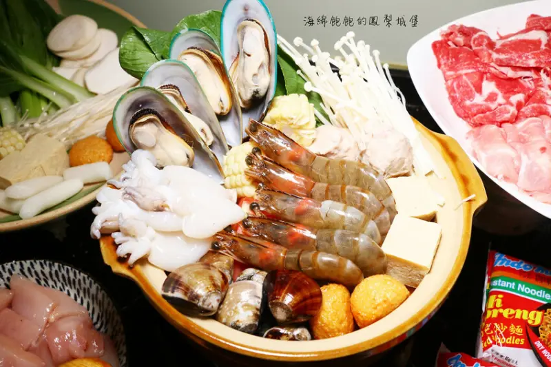 巴適麻辣鍋免費外送到你家｜防疫火鍋海陸套餐，還借你鴛鴦鍋，自取肉品增量25%