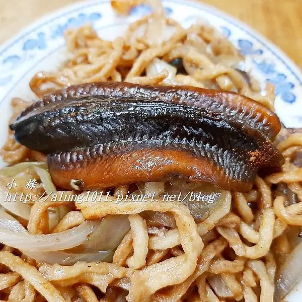 小祿ㄟ小食記 / 明香鱔魚意麵 / 台南護專斜對面 / 大火乾炒更能吃出鱔魚的美味~~