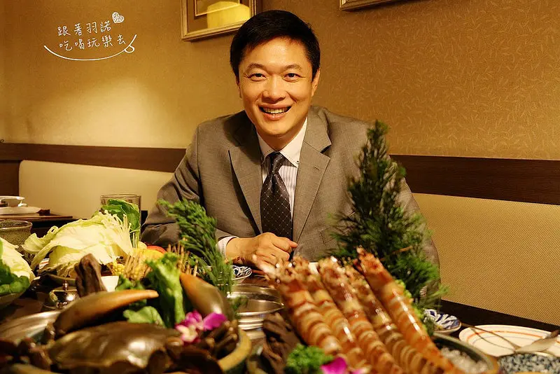 【羽諾食記】『牛禪日式涮涮屋 鍋物‧壽司』❤前東森主播李大華坐鎮 Prime等級熟成牛肉 活海鮮頂級鍋物 握壽司超華麗組合一網打盡❤捷運中山站鍋物推薦