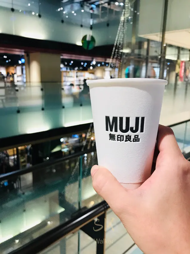 台中西區路人私旅‖無印良品金典概念店‖Google4.2星居家連鎖店#無印生活的模擬空間