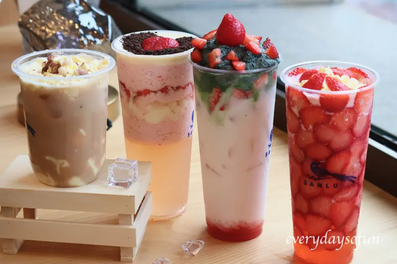 台南飲料∥鮮奶麻糬也能用喝的，台南手搖飲推薦！讓手搖飲變得好喝又有趣，季節限定飲品新推出∣三露奶茶舖-台南崇善店