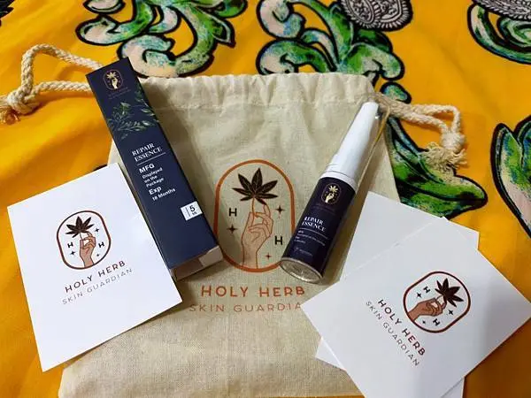 HOLY HERB 神聖草本