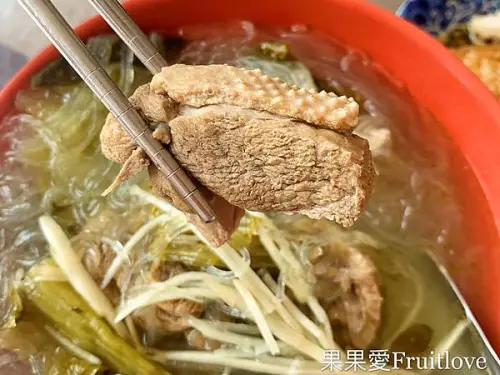 鹿谷在地平價美食　很夠味的　鹹菜鴨冬粉