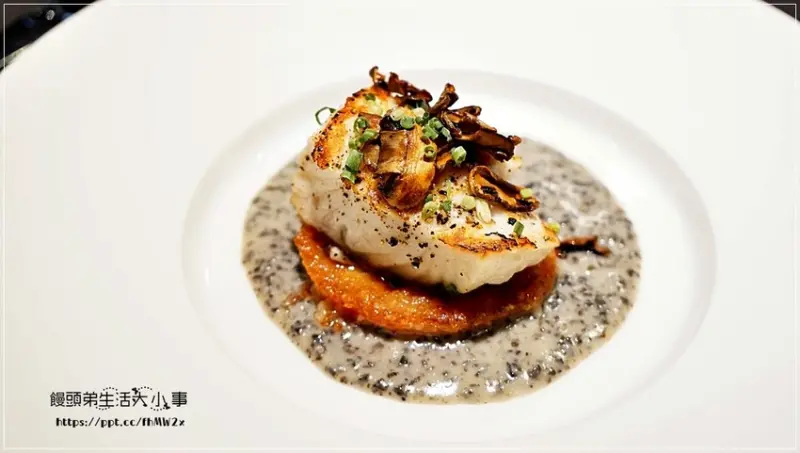 【台北美食】HANA 錵鐵板燒／中山國小捷運站～老字號的鐵板燒，環境美，氣氛佳，每道料理就像藝術一般，讓人在視覺上有華麗饗宴感