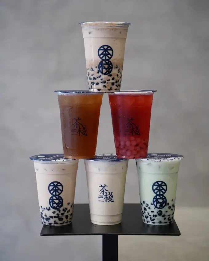 『茶棧-竹北總店』老一輩人的回憶，一賣就是近30年！現在不只有竹北喝得到，新竹也有門市啦！清水模裝潢文青好拍照！(內有菜單/分店資訊可以參考) - 阿華田的美食日記