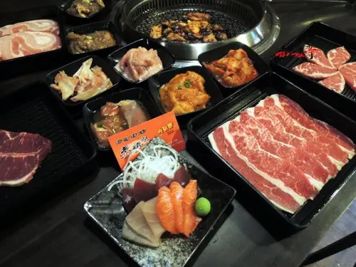 中山國小站 赤坂亭日式燒肉 燒肉吃到飽/生魚片/手捲/火鍋任你點 食尚玩家~ 中山區/燒烤吃到飽