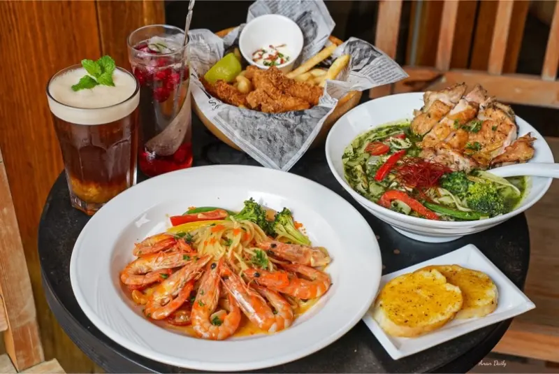 | 高雄美食 |口味超多的義大利麵/可免費加麵加飯很超值/小義樓 Mini Trattoria