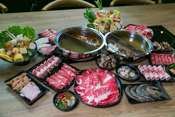 桃園美食-蒙古紅火鍋吃到飽，東區超受歡迎名店移師桃園插旗！品項超豐富超香無辣油麻辣鍋好吃少負擔！
