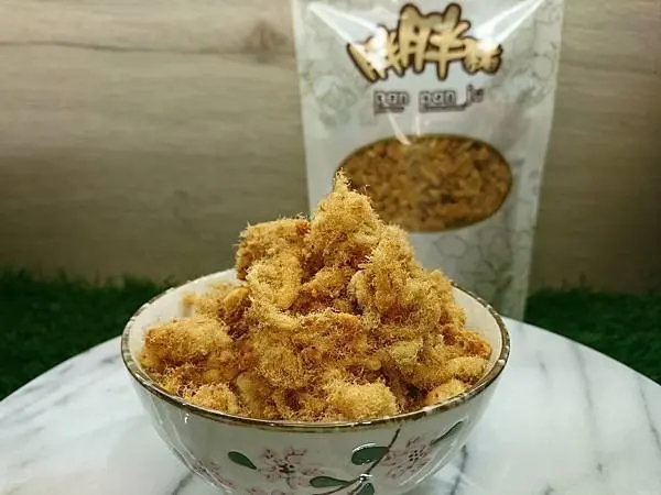 【胖胖豬Panpanju-肉鬆肉乾堅果】中山區逛街不可錯過的健康肉鬆︱誠品南西必買伴手禮︱簡單料理的高蛋白質配菜★台北食記