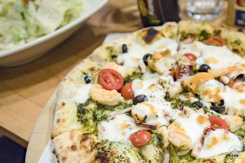 OGGI 歐奇窯烤披薩市府店｜台北市政府站｜PIZZA、義大利麵，聚餐聚會好選擇 - 卡爾茗 C.L.M.