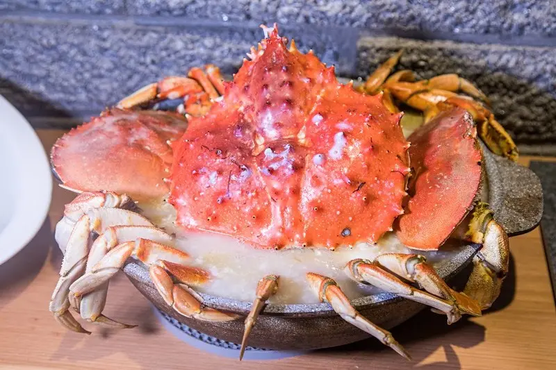 【台北捷運美食】【中山國中站美食】私.活海鮮私廚.霸氣還外露的帝王蟹海鮮粥