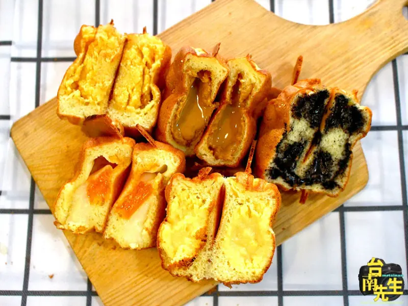 台南雞蛋糕／限量供應晚來吃不到／新鮮現打麵糊／獨家研發自製內餡／當日限定隱藏版口味／科學園區最愛下午茶點心