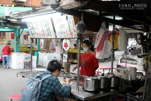 網友大讚「這是兒時的回憶」低調飄香半甲子的無名大樹下古早味甜湯