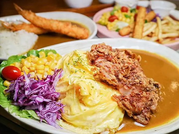 台中｜津川咖哩廚房－向上北直營店｜童趣風，如家般溫暖的日式咖哩