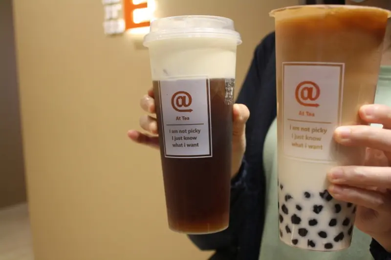 【中山站飲料推薦】署茗職茶 AtTea「蕭魂芝士霜降」800 次奶蓋茶,鹹鹹甜甜的滋味讓人欲罷不能@蕭敬騰飲料店
