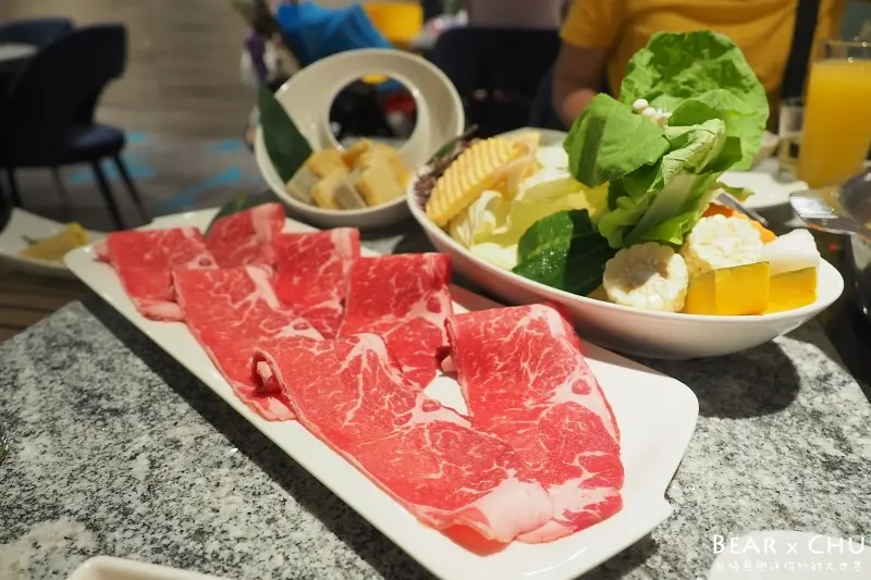 【中和環球餐廳推薦】22:02樂活火鍋新開幕・香醇鍋底、新鮮食材