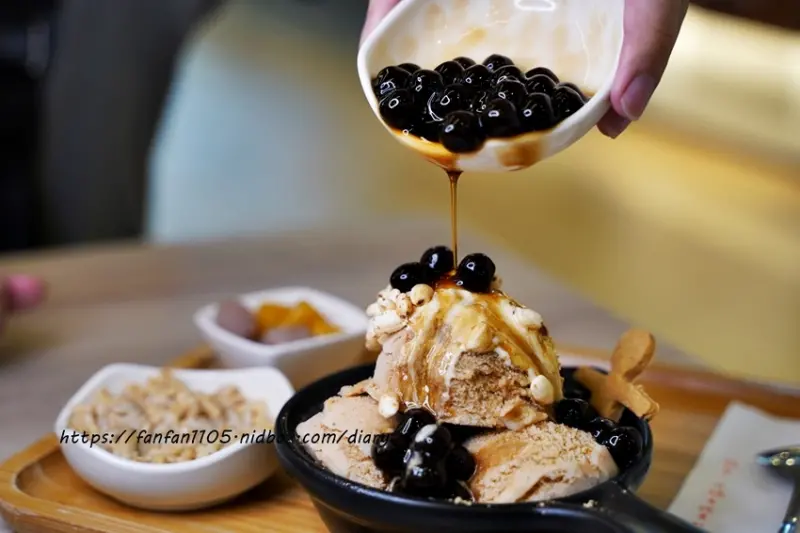 【台北甜點】誠字號涼本舖 #珍奶格蘭尼塔 #甜湯 #甜點 #燒仙草 #紅豆湯 #忠孝新生冰品