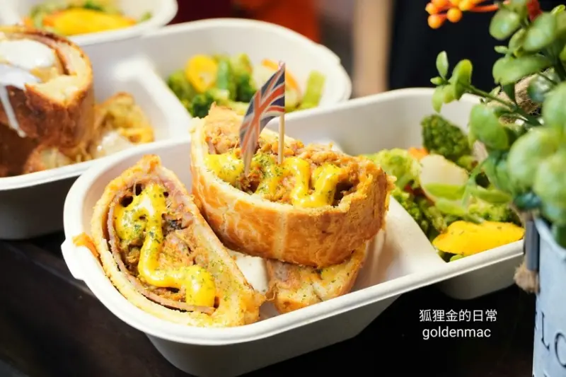 台中美食 │ 1815威靈頓牛排 英國五星級名菜現身逢甲夜市 外酥內嫩大口吃牛排不用花大錢