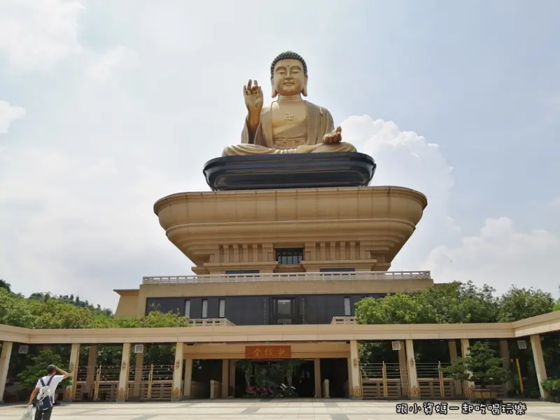 【高雄市大樹區景點】佛光山佛陀紀念館 如夢似幻的仙境之地 壯麗雄偉的建築之美 來高雄必遊免費景點