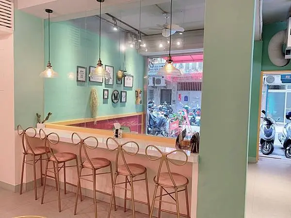 【新北 三重】28 Brunch // 少女心爆棚 巷弄內隱藏質感早午餐 鄰近捷運三重國小站