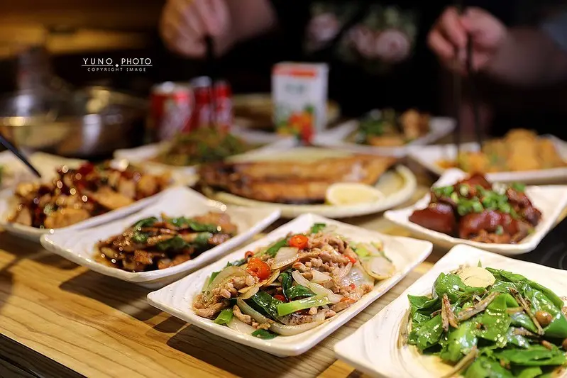 史上超狂熱炒VS鍋物499元起無限吃到飽！聚會新吃法超澎派