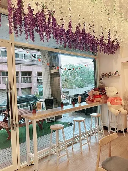 桃園市楊梅區｜Chef Jay Studio甜點專賣店｜溫馨小店處處是巧思，由帥哥店長手工製作的精緻甜點塔派，點燃少女心的午茶食光！