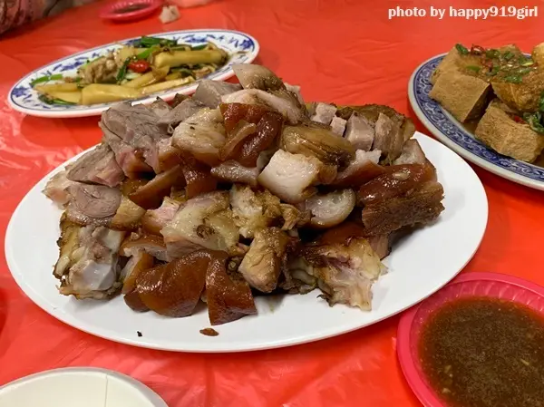 [屏東]萬泰豬腳大王★到萬巒必吃豬腳，在地人推薦這一家