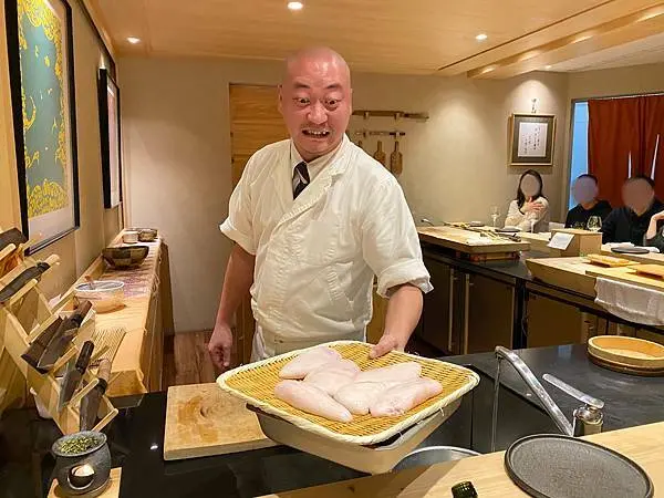 鮨二七 - 措手不及! 竟然第一通電話就訂到四天後的週六午餐