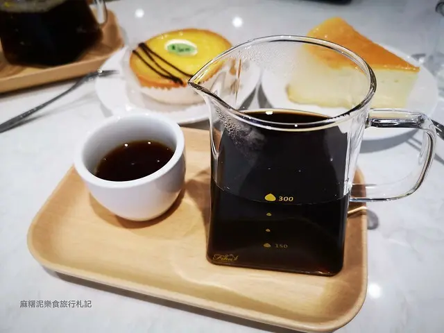 【台中 豐原】珍奶節冠軍，平價的高品質咖啡、黑糖黑玉拿鐵、手沖咖啡、精品咖啡、烘豆冠軍『黑沃咖啡』(內含菜單