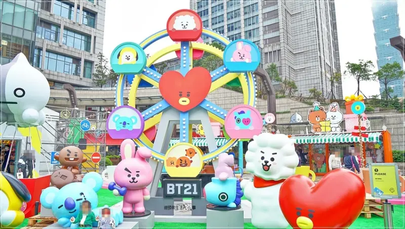 【台北景點】統一時代百貨／市政府捷運站～超萌LINE FRIENDS CARNIVAL 派對時光，拍美照，購物不停手