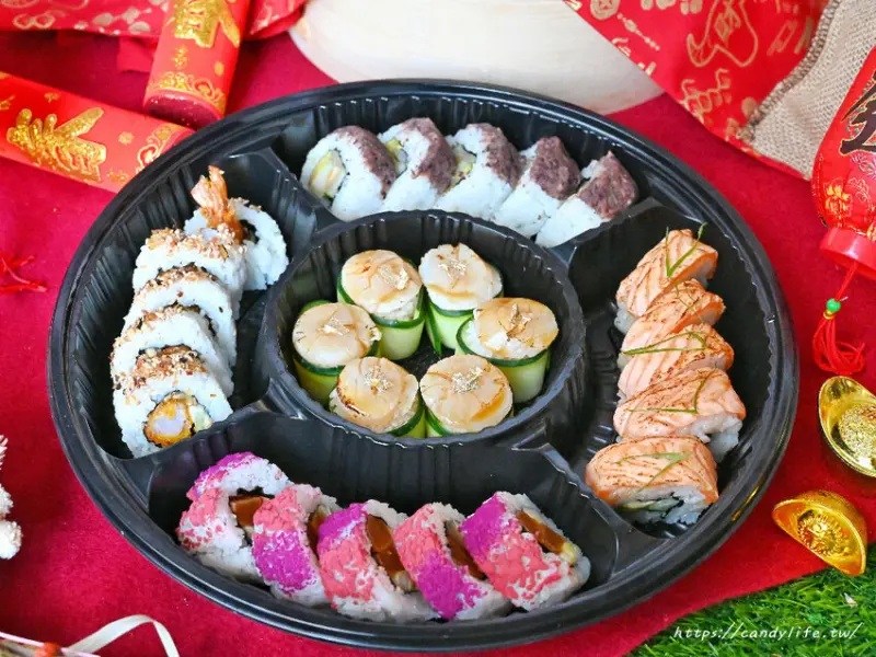 辻 花壽司專門店│ 帥帥香港主廚開的花壽司專賣店，口味超有創意讓你意想不到，還有限量拼盤，沒預訂吃不到，還有提供外帶野餐盒唷！